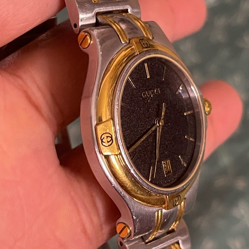 Vintage Unisex Gucci Watch